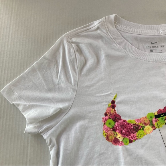 Nike shirt Size M - Picture 2 of 8